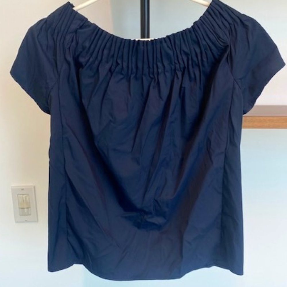 Katharine Kidd Black Ruffle Neckline Top / Mint Condition / Size 2